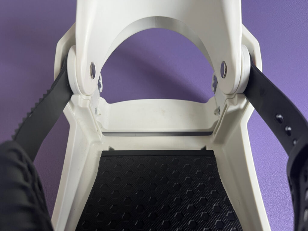 Your boot sits directly on the bar at the bottom of the stirrup