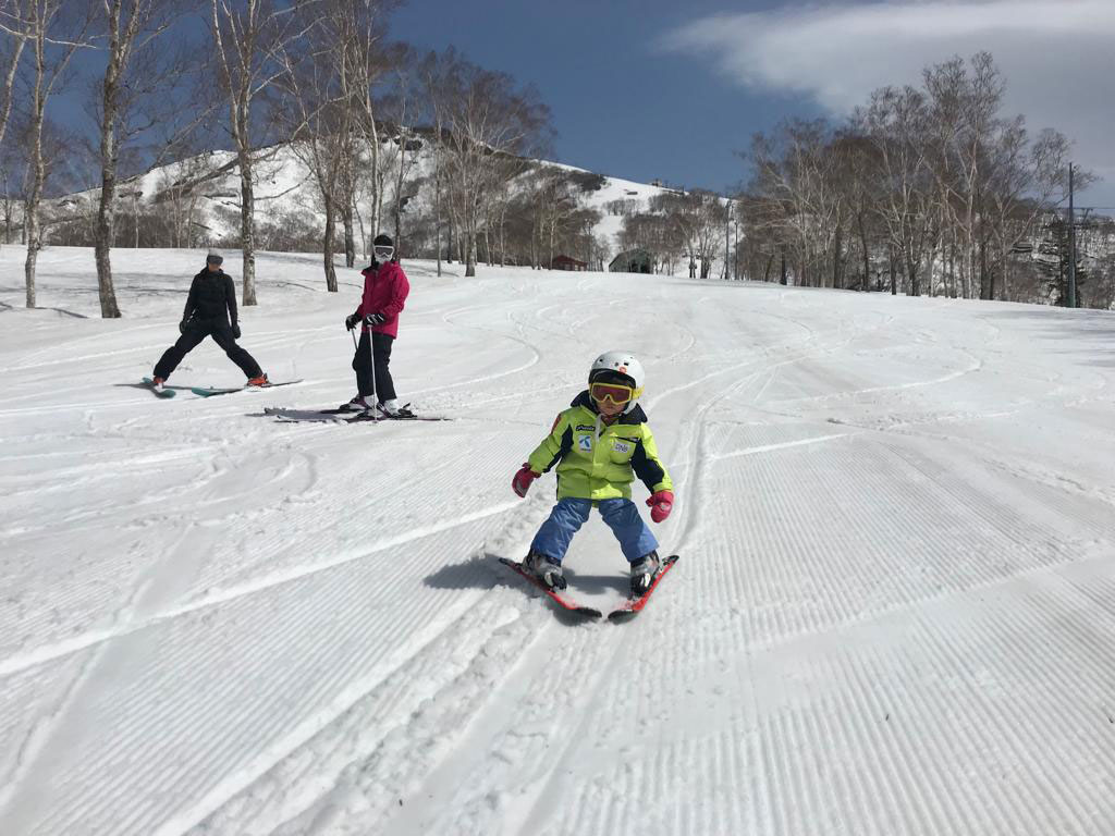 Annupuri spring skiing