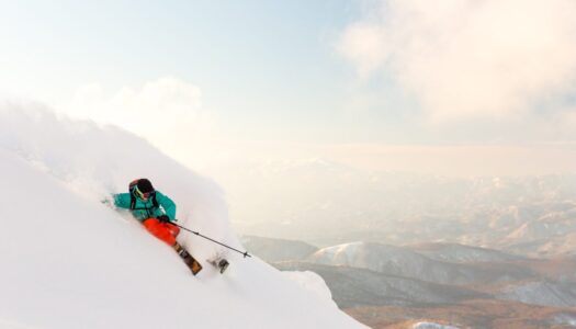 6 bucket list items for skiing in Japan in 2024