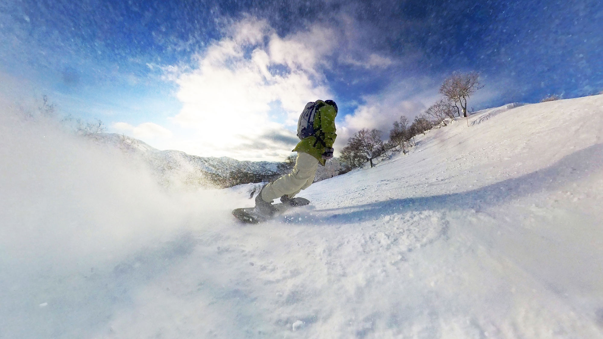 The invisible selfie stick makes it easy to get drone-like shots