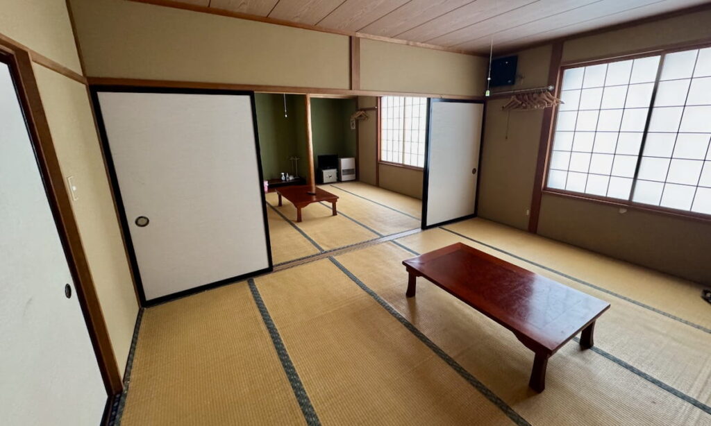 Connected double rooms are often preferred by large groups for group parties. Image: Eliot Cochrane