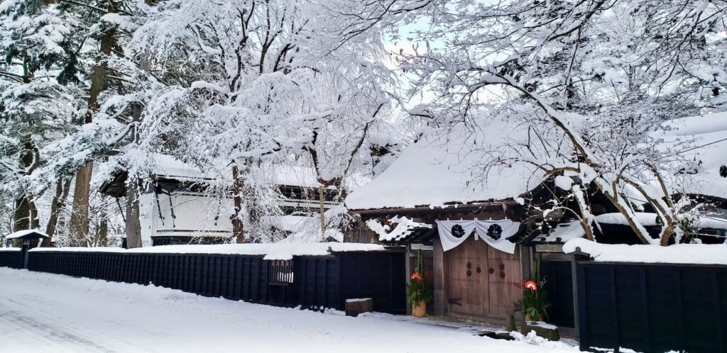 A former samurai residence during New Year’s in Kakunodate, Akita. Image: Akita Prefectural Tourism Federation