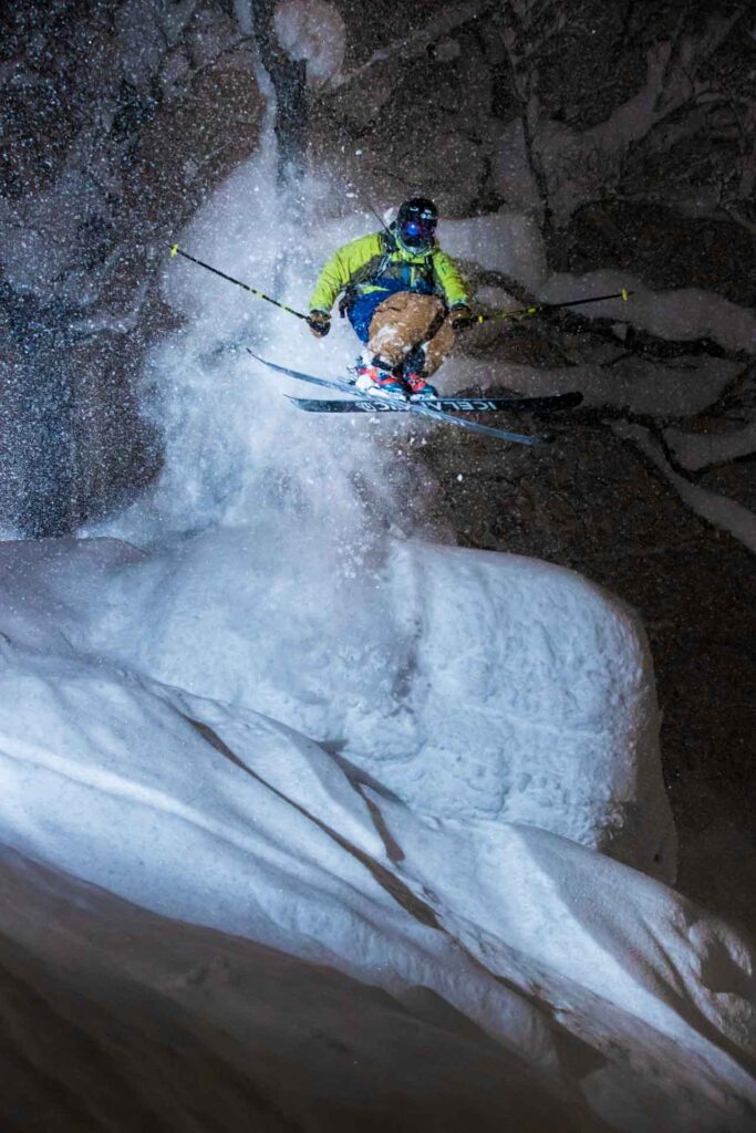 Andreas Sjobeck dropping through the snow of Hirafu.